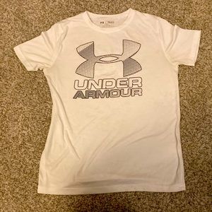 Under Armour T-Shirt size L